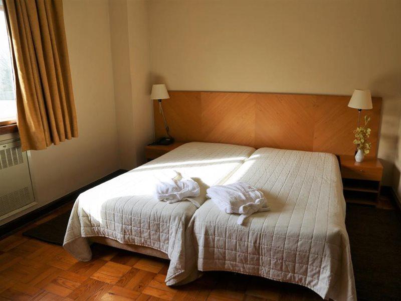 Hotel Inatel Santa Maria Da Feira Extérieur photo