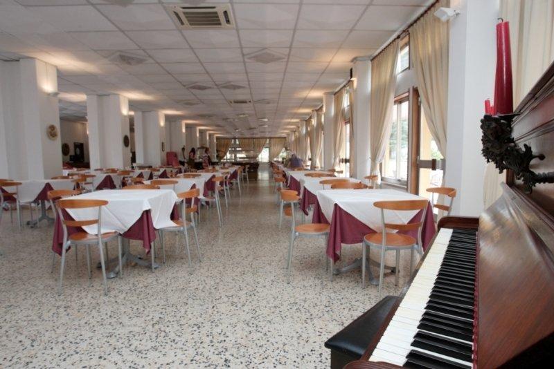Hotel Inatel Santa Maria Da Feira Extérieur photo