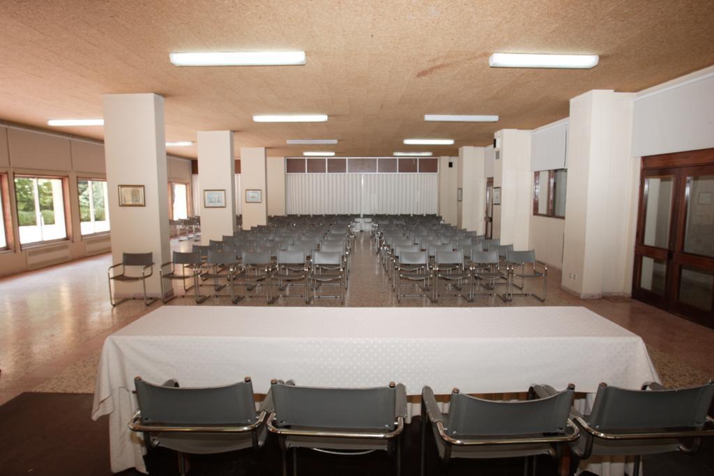 Hotel Inatel Santa Maria Da Feira Extérieur photo