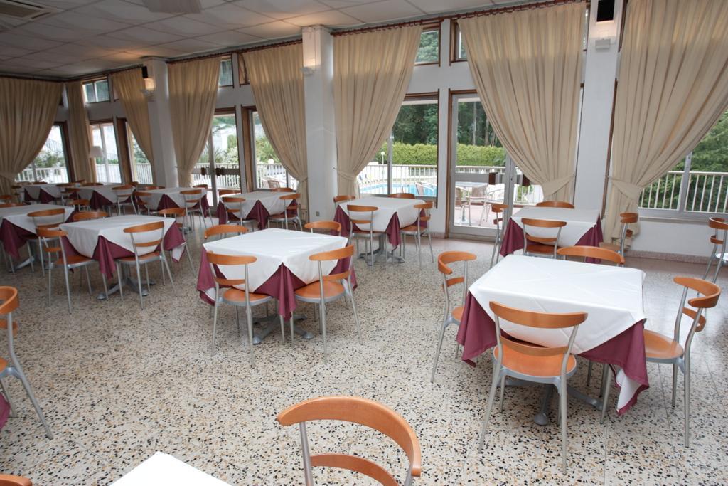 Hotel Inatel Santa Maria Da Feira Extérieur photo
